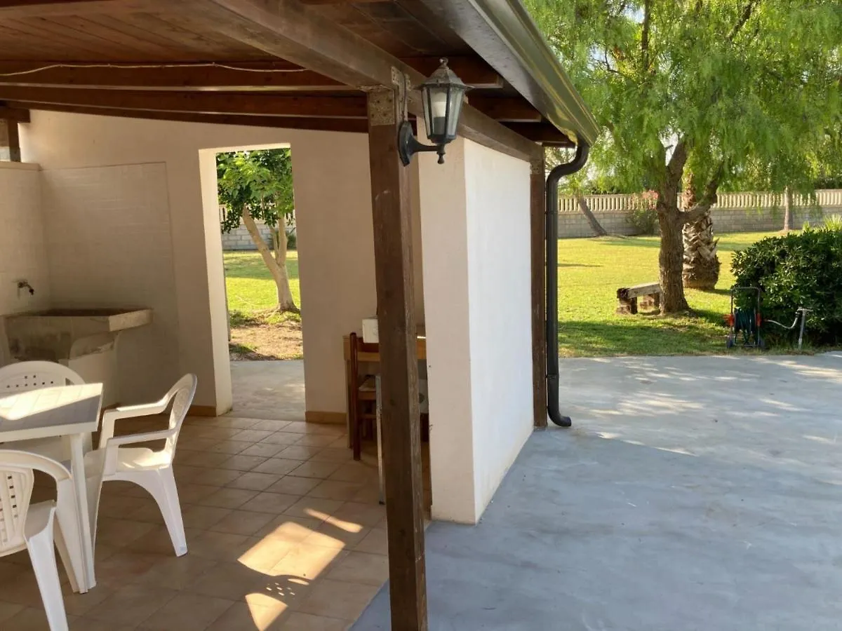 Villa Del Lentisco Noto 0*,